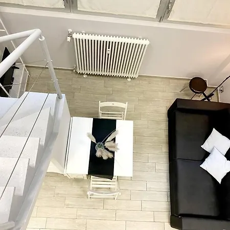 公寓 {milano Centrale - Corso Buenos Aires} White Loft 米兰